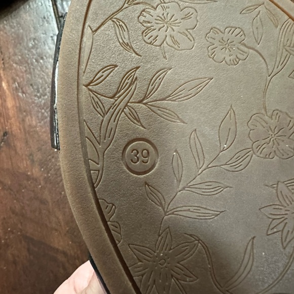 Dansko - Picture 2 of 5